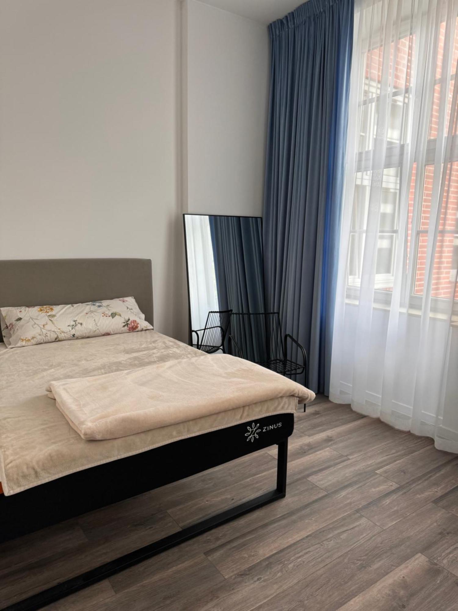 Apartament Blekitny Wrocław Exteriör bild